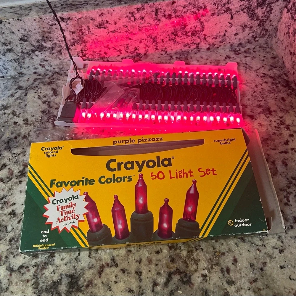 Crayola Purple Pizzazz 50 Light Set Box of Christmas Holiday Lights